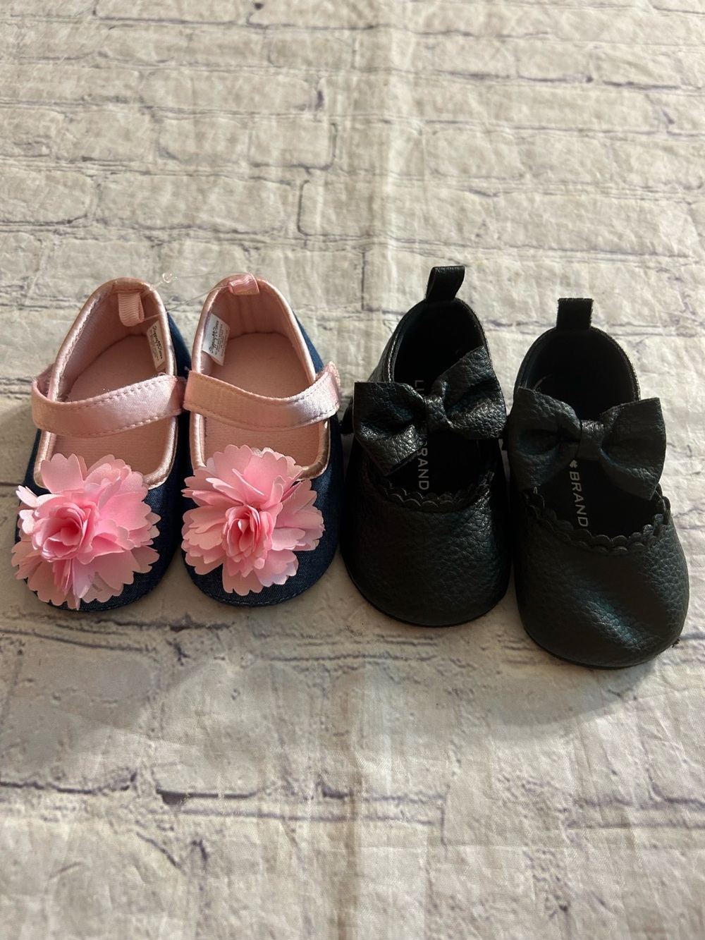 LUCKY BRAND AND STEPPING STONE BABY GIRL MARY JANE SHOES BLACK AND DENIM & PINK